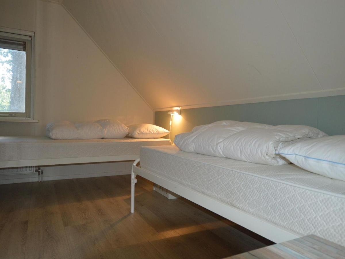 Cosy Holiday Home With Terrace Near Natural Park In Lemele Exterior photo