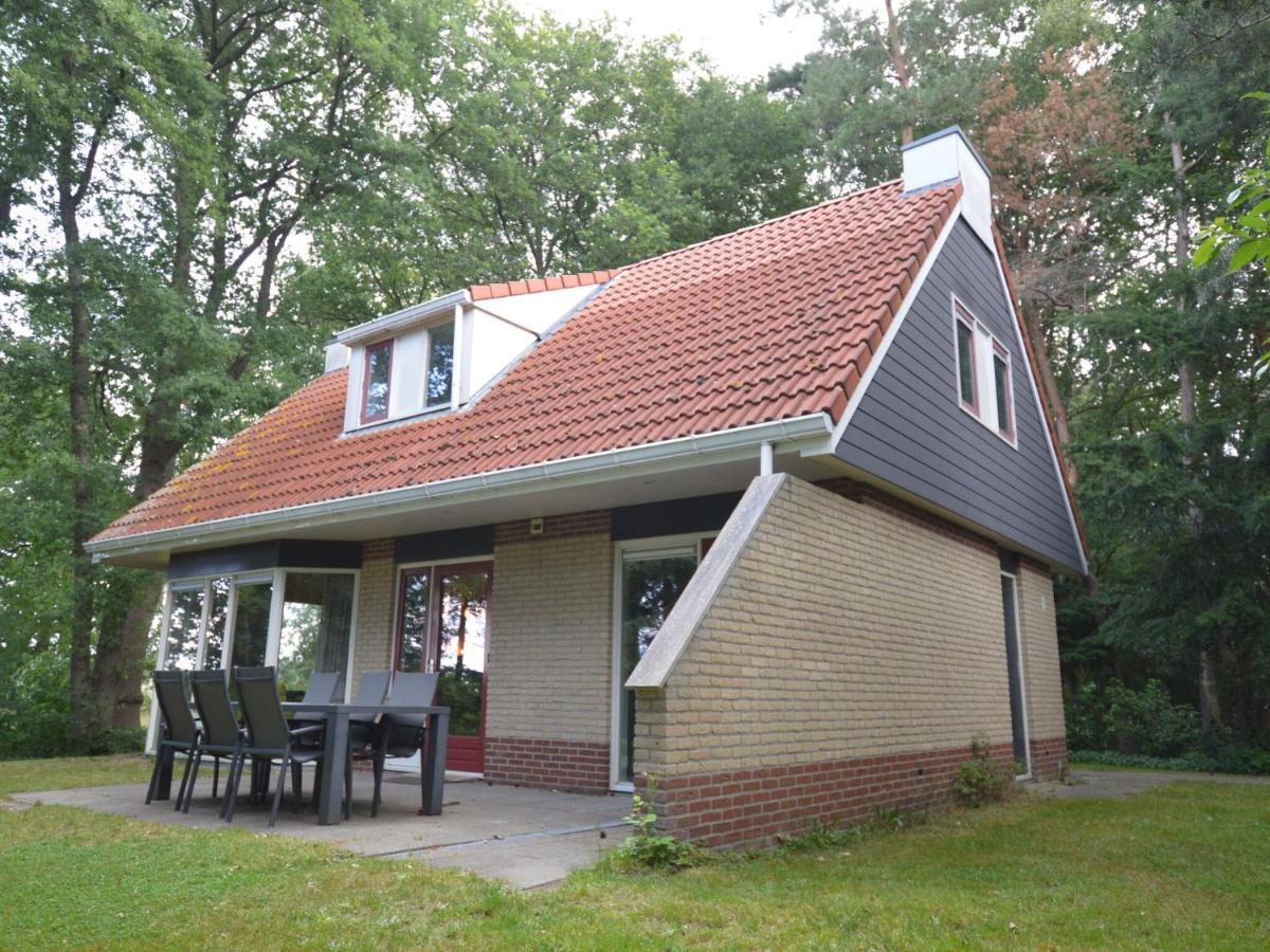 Cosy Holiday Home With Terrace Near Natural Park In Lemele Exterior photo